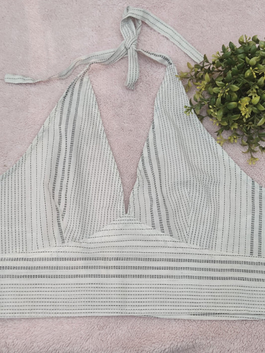 Knotting White Kantha