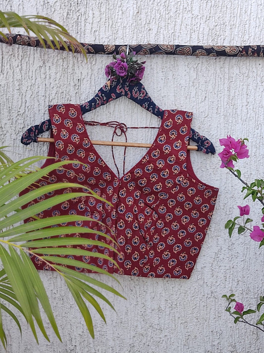 MAROON FLORAL READYMADE BLOUSE