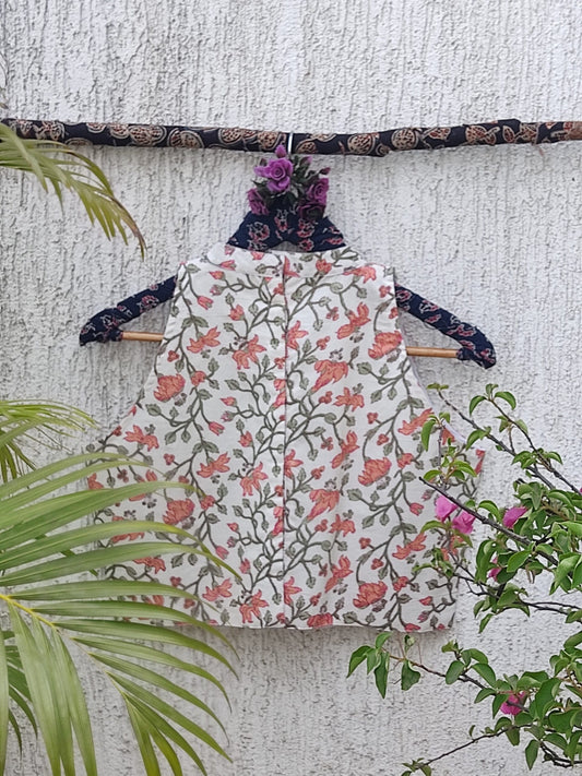 OFFWHITE HANDBLOCKPRINTED READYMADE BLOUSE