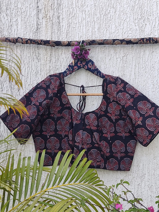 BLACK AJRAKH FLOAL HANDBLOCK PRINT READYMADE BLOUSE
