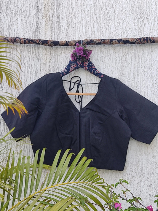 BLACK PLAIN REDAYMADE BLOUSE