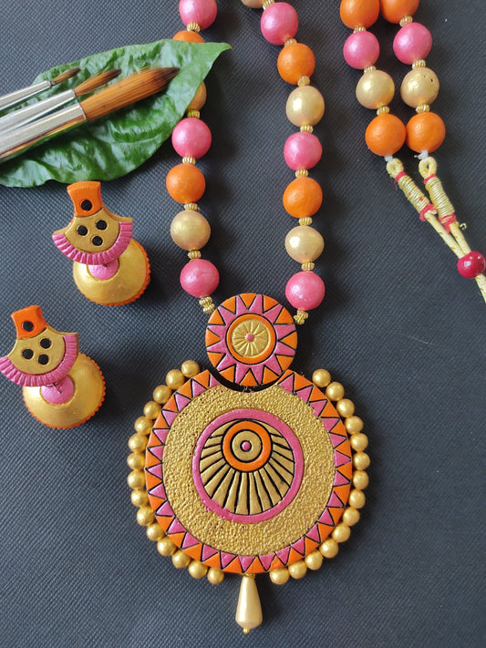 Terracotta Beaded Handpainted Set