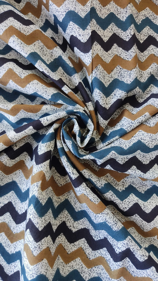 ZIGZAG PATTERN HANDPRINTED COTTON FABRIC
