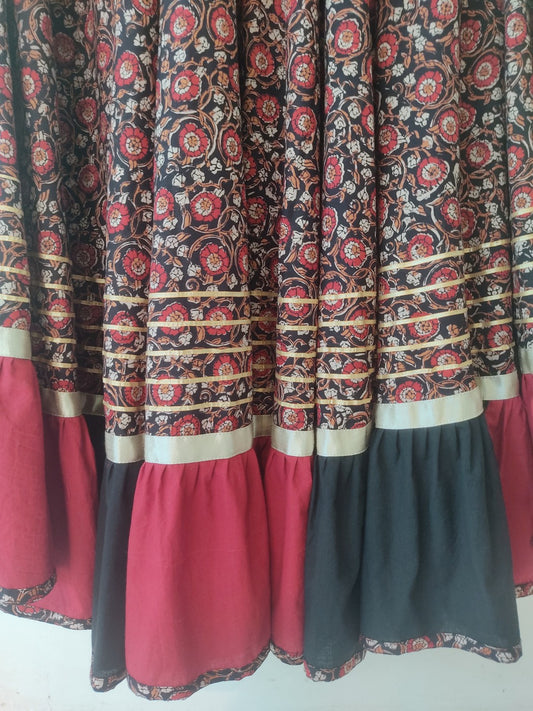 E-HALO COLLECTION BLACK MAROON SKIRT