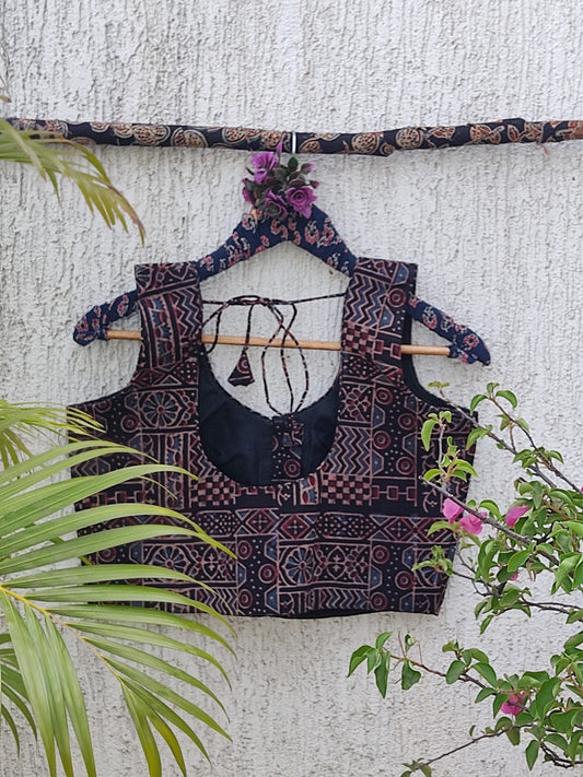 BLACK GEOMETRICAL AJRAKH READYMADE BLOUSE