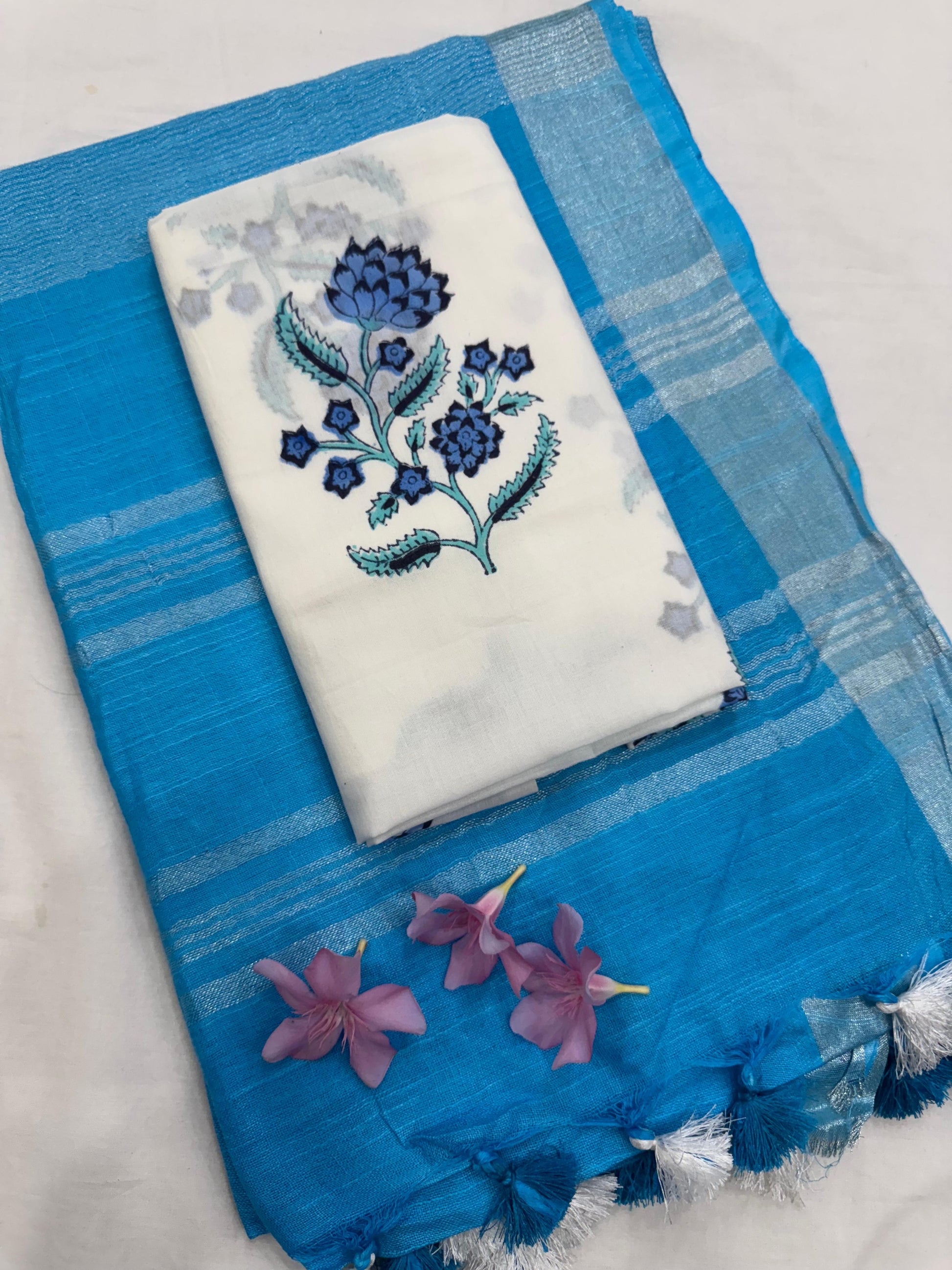 Comfortable breathable cotton linen saree