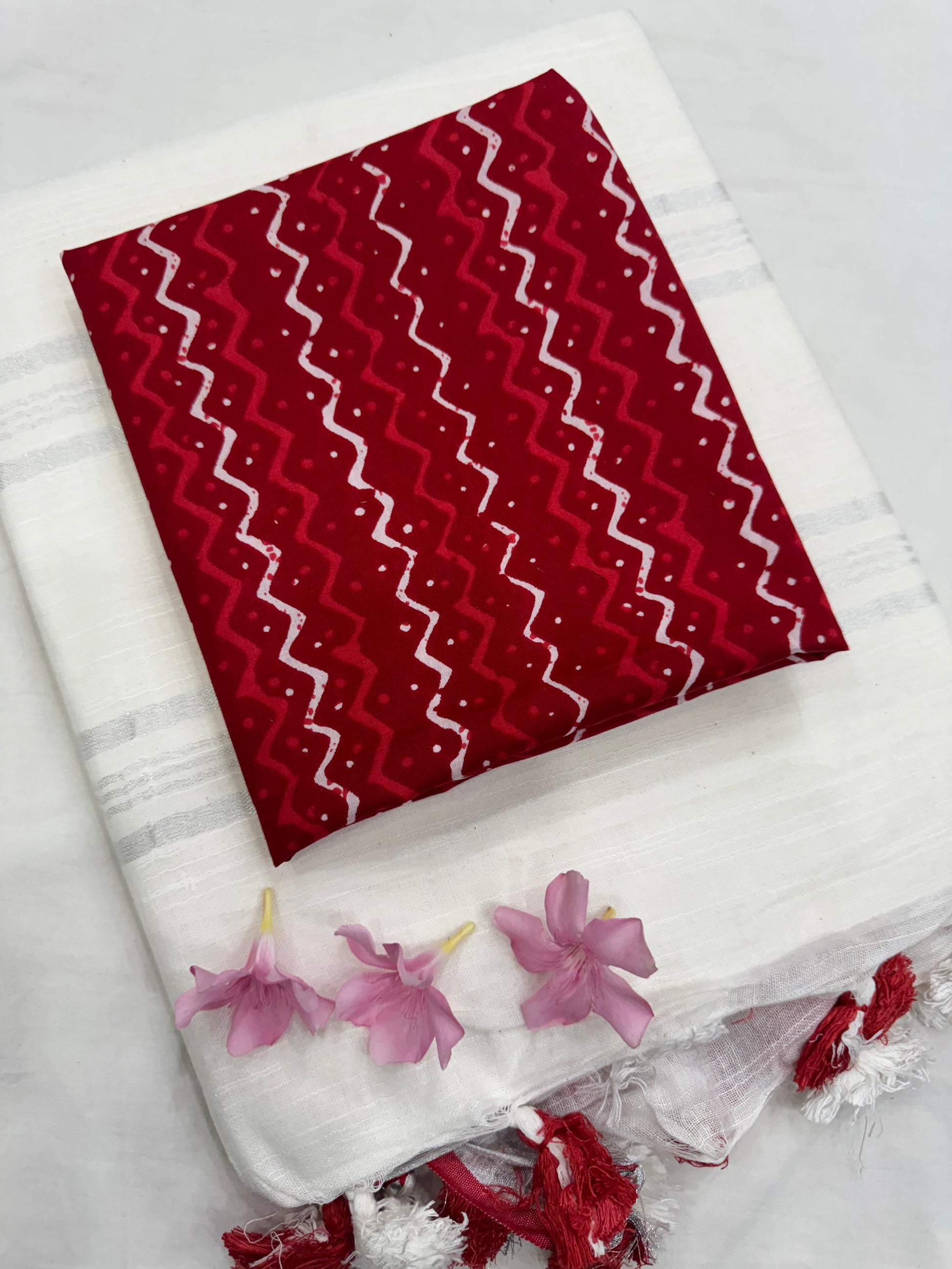 Slow-made cotton linen saree for office wear