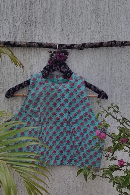 SEA GREEN BUTTI READYMADE BLOUSE